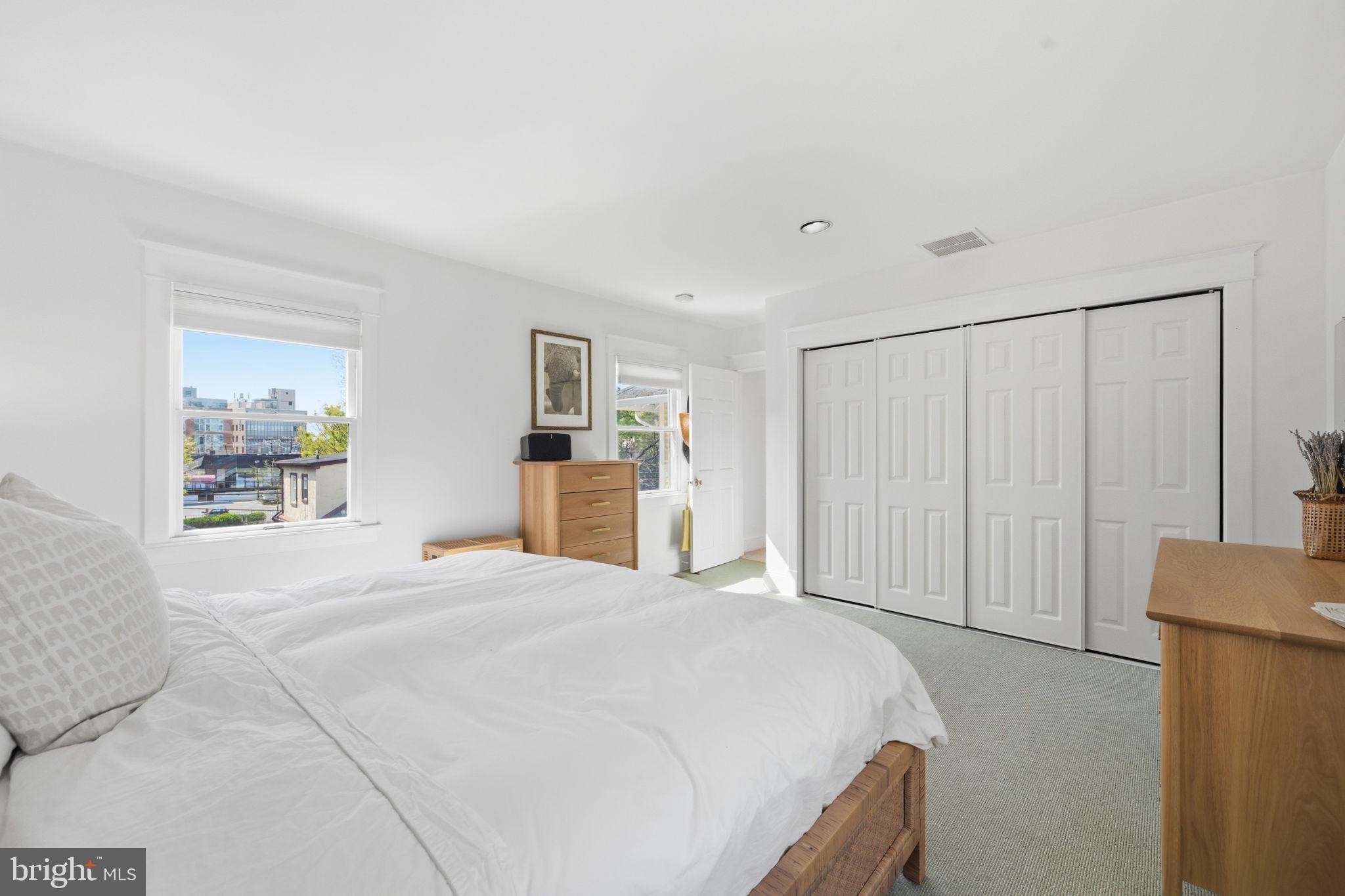 NORWOOD HEIGHTS - Residential