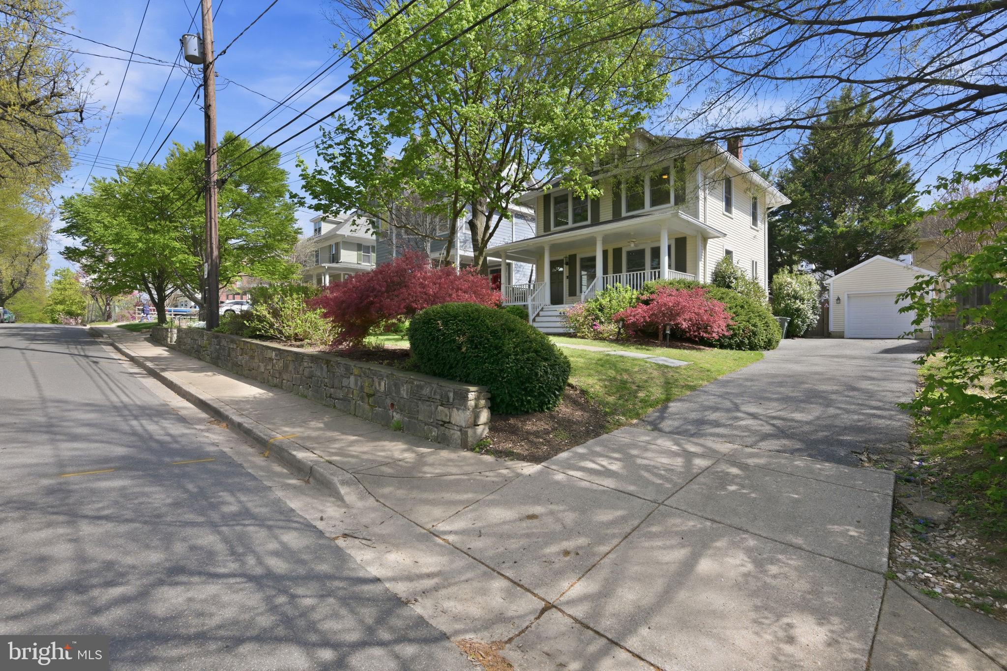 NORWOOD HEIGHTS - Residential