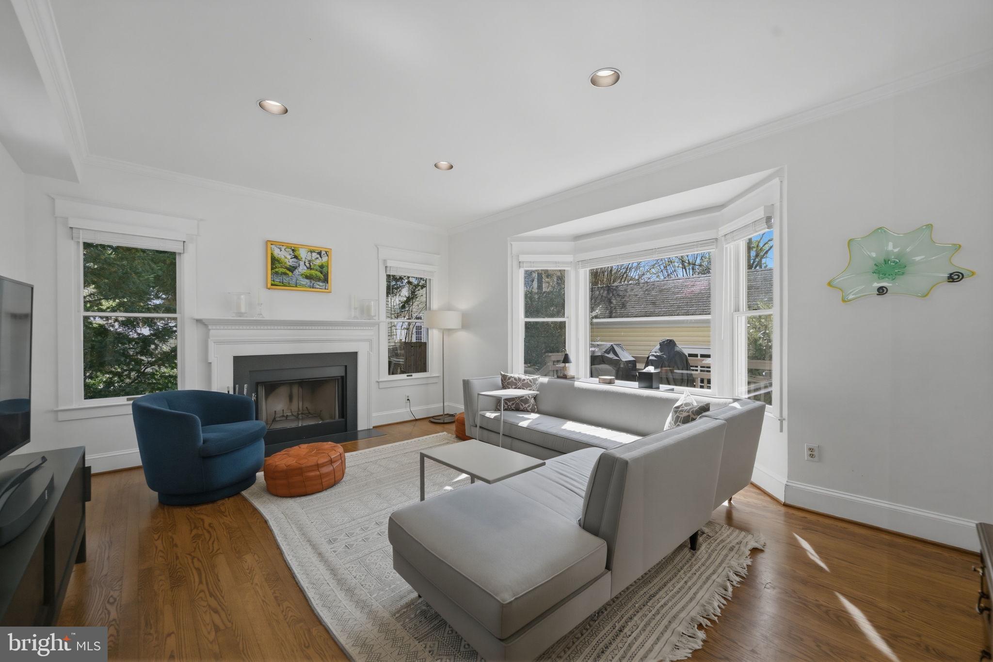 NORWOOD HEIGHTS - Residential