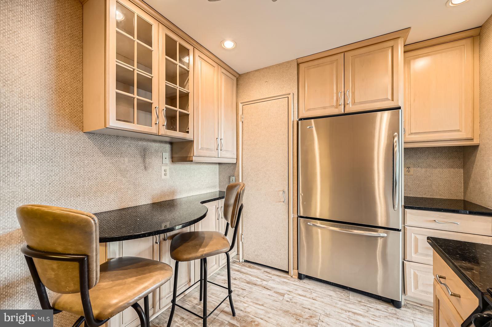 ELEVEN SLADE - Residential