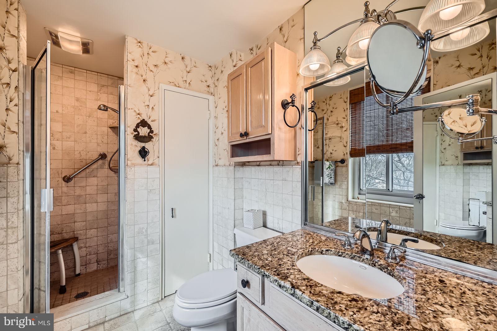 ELEVEN SLADE - Residential