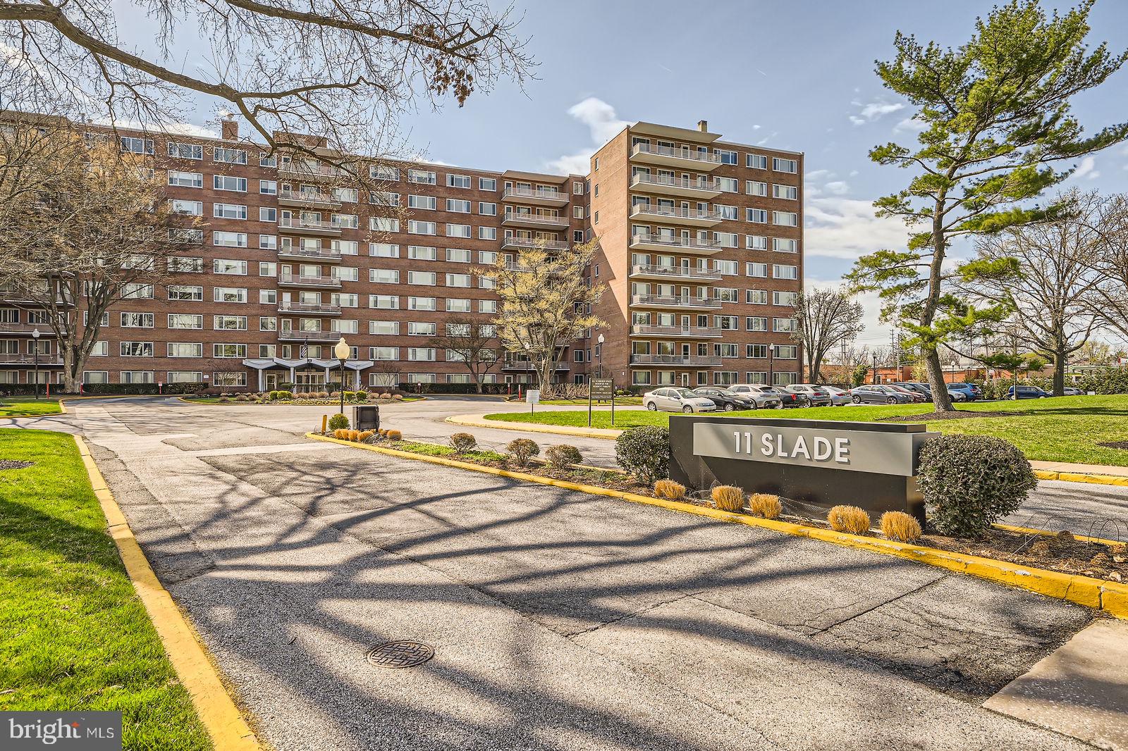 ELEVEN SLADE - Residential