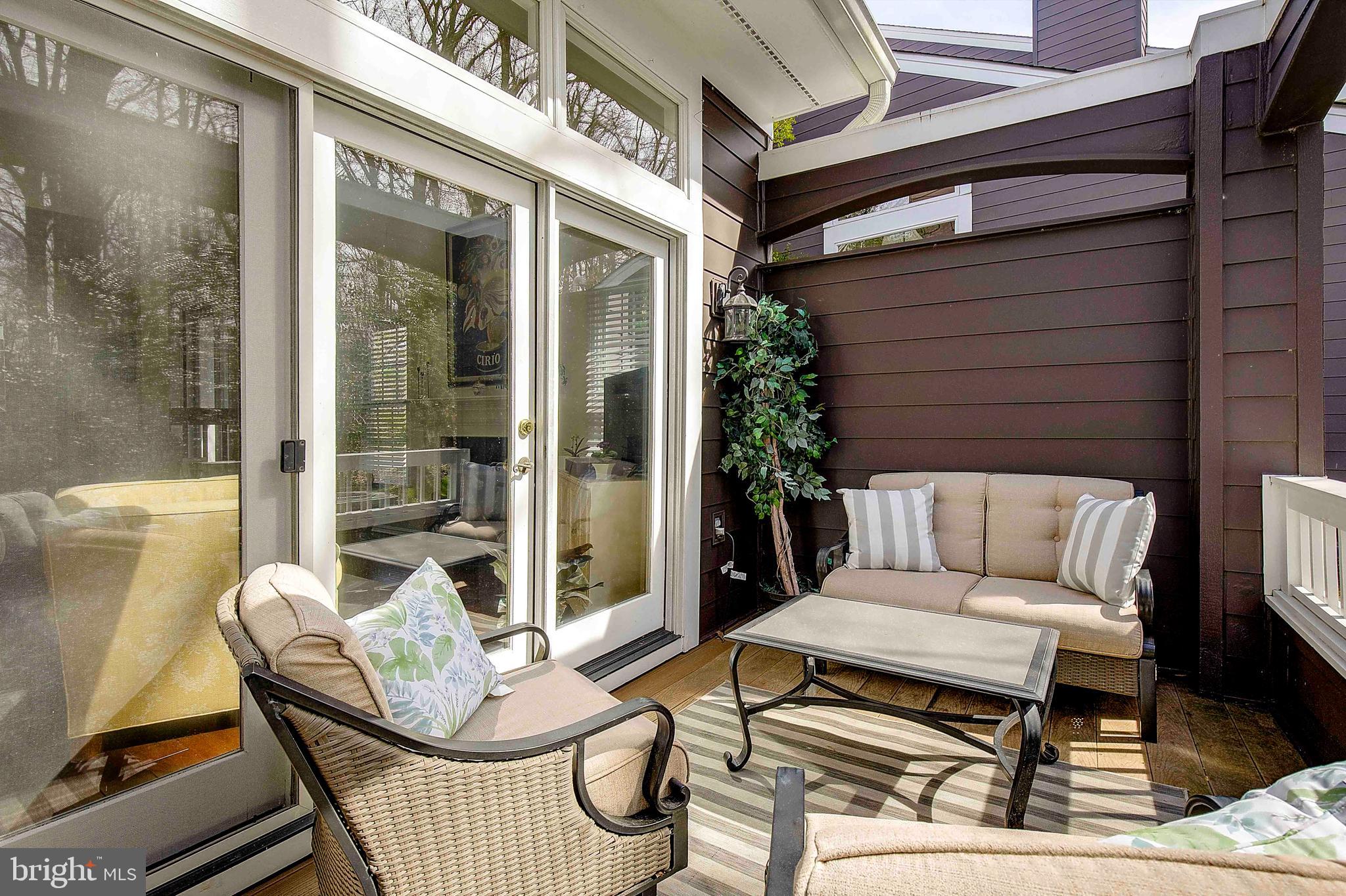 RIVA TRACE - Residential