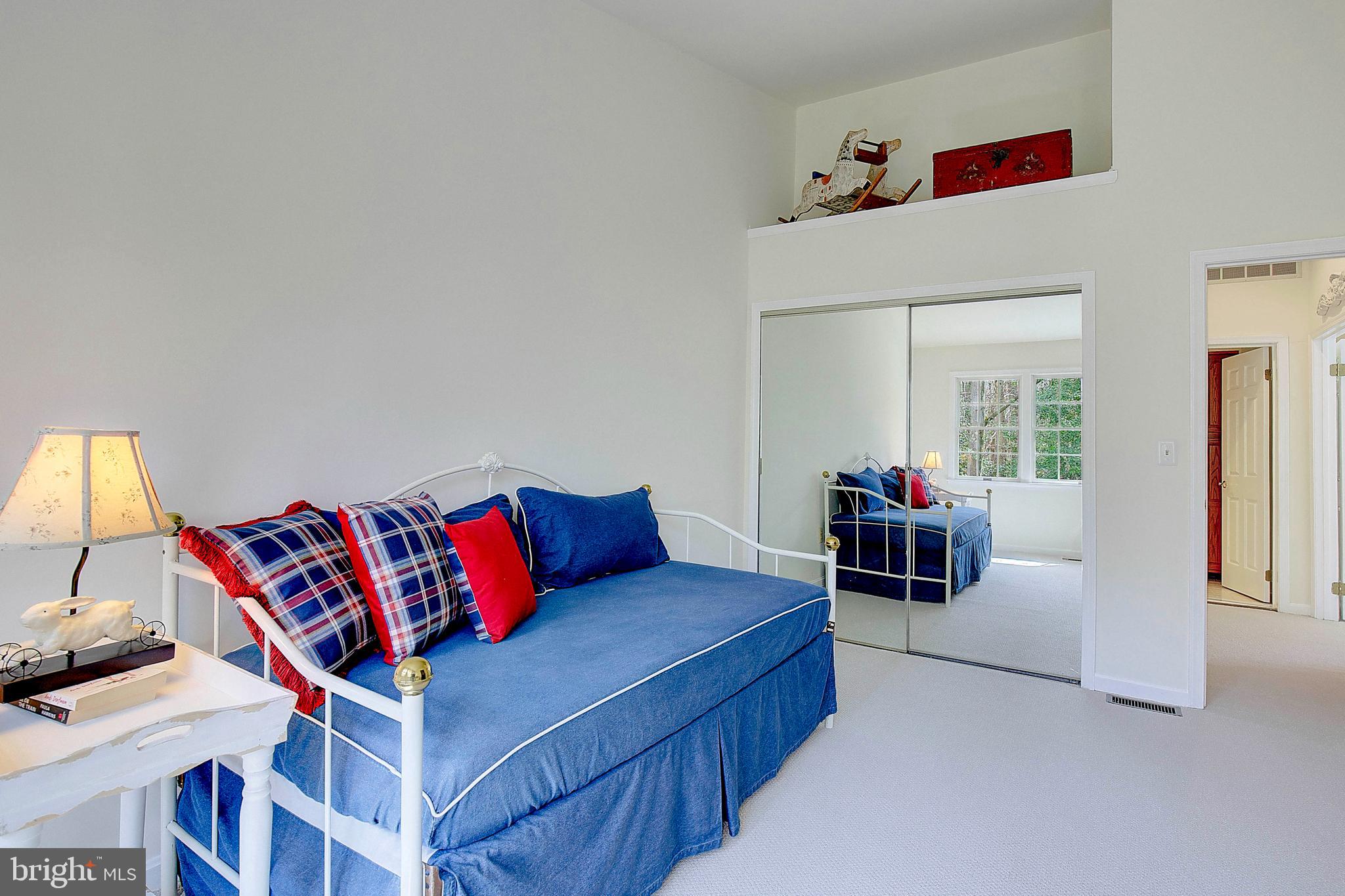 RIVA TRACE - Residential