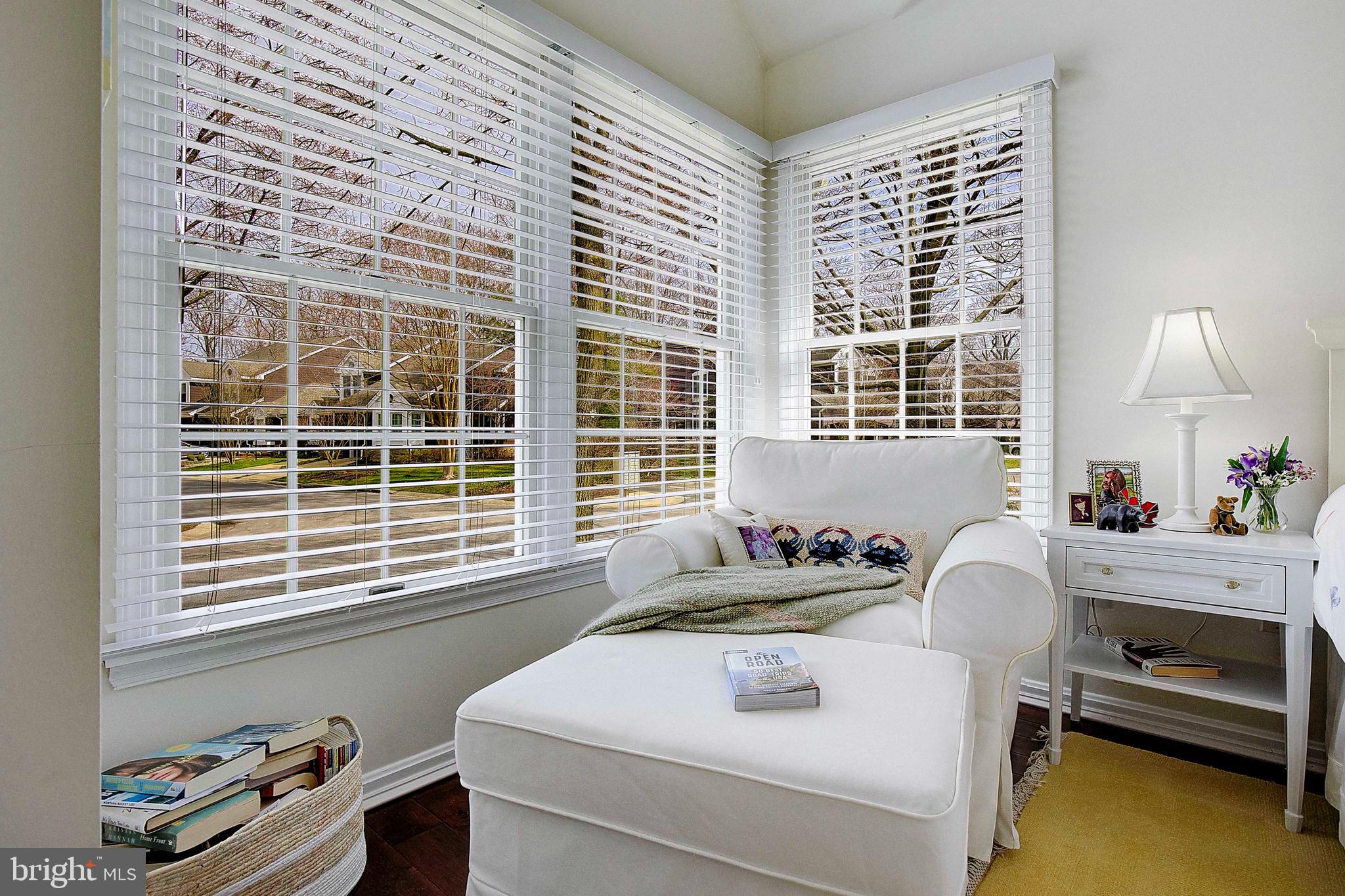 RIVA TRACE - Residential