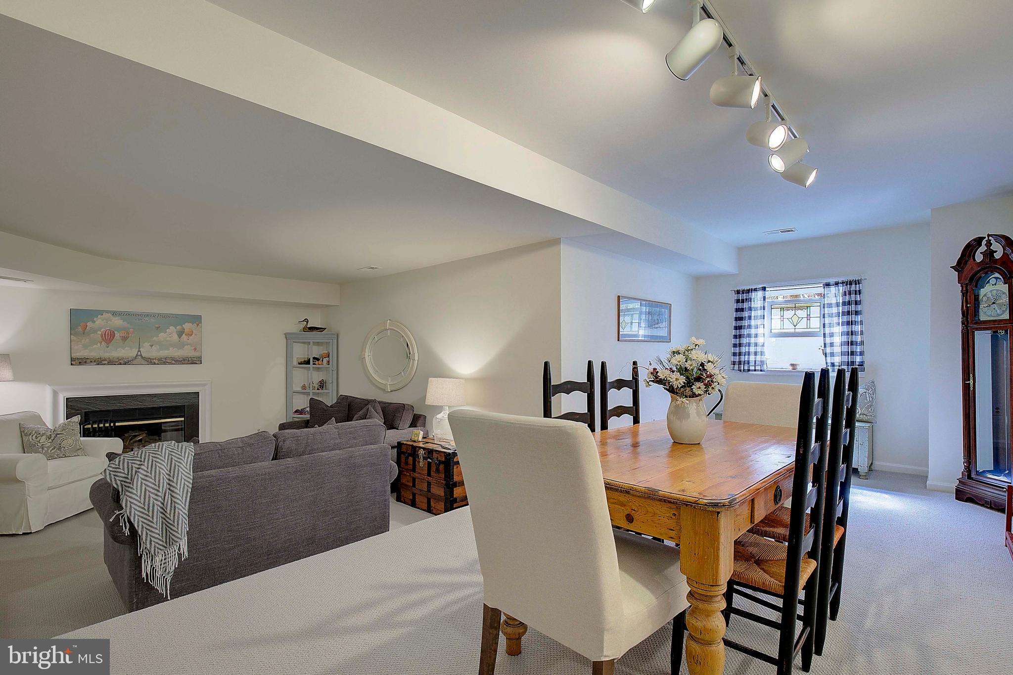 RIVA TRACE - Residential