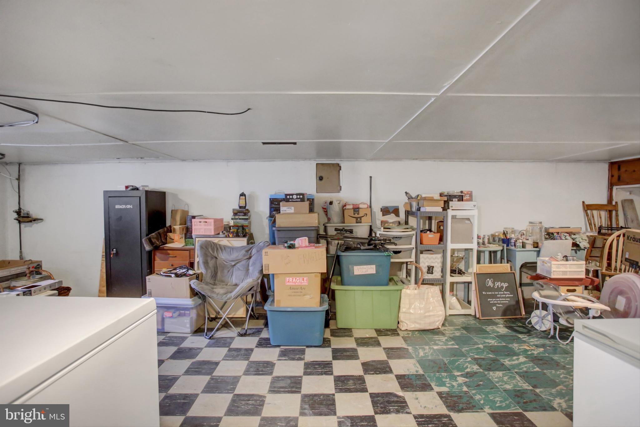 SHIPPENSBURG - Residential