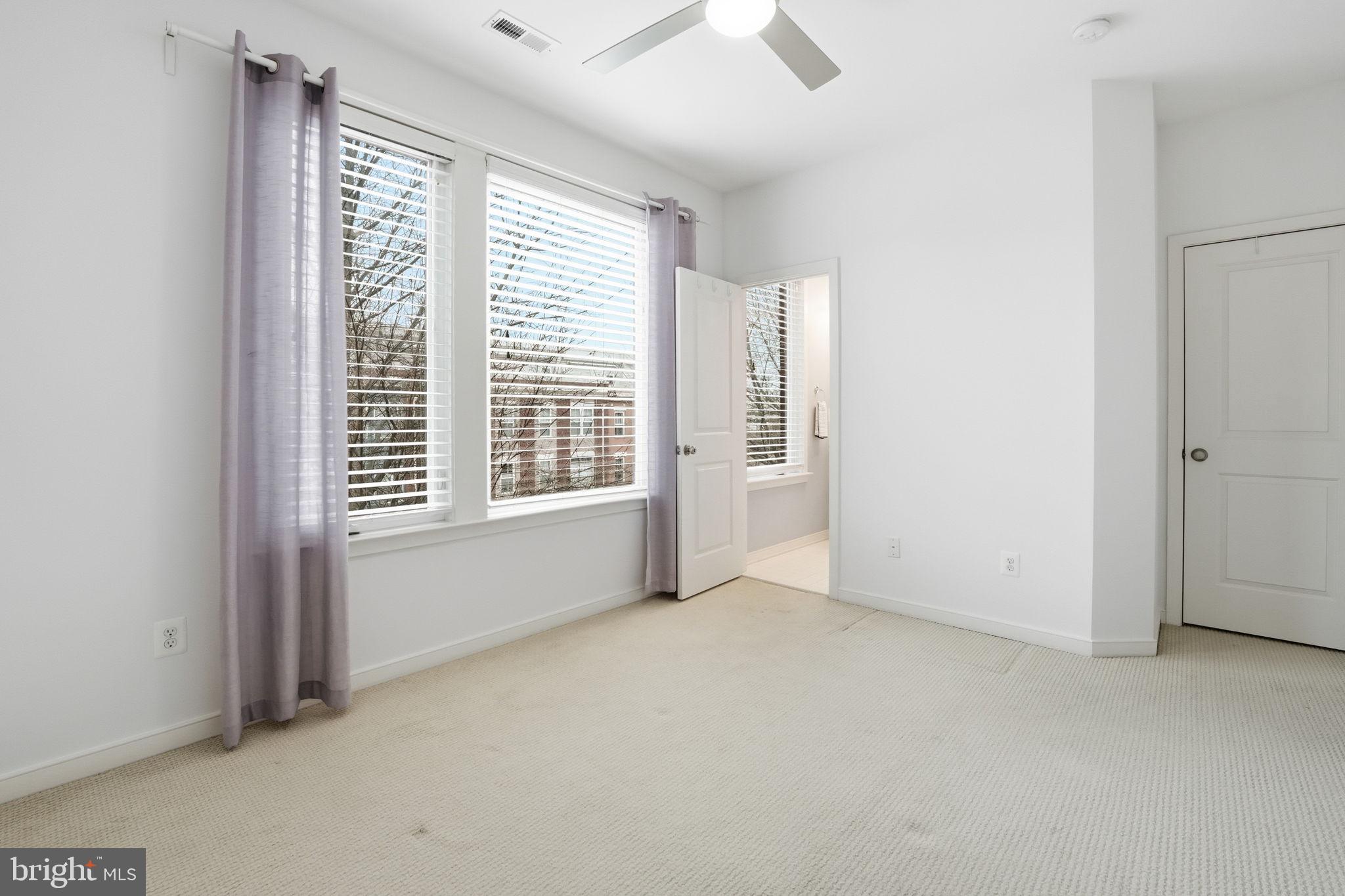 MOSAIC AT MERRIFIELD - Residential