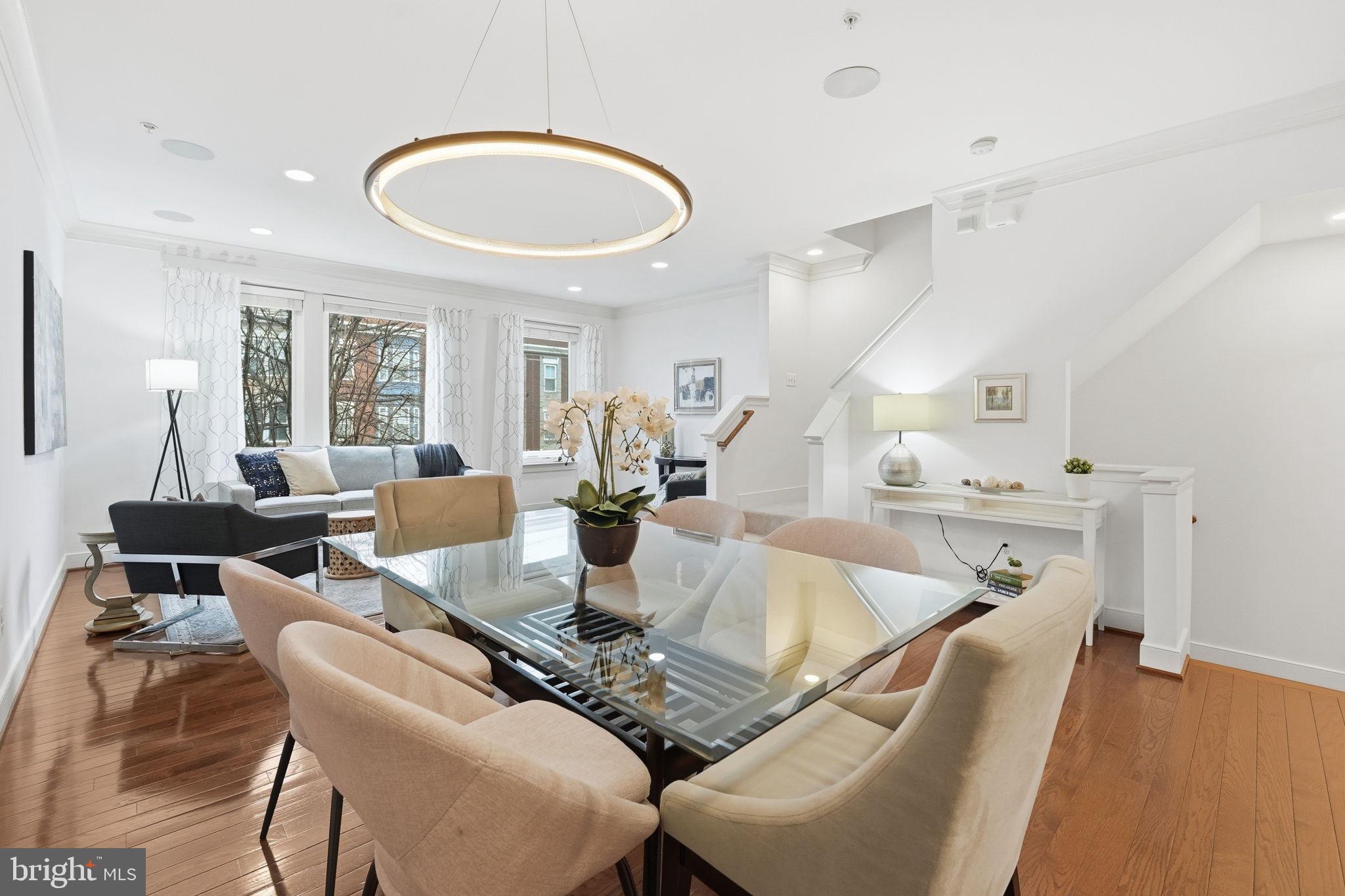 MOSAIC AT MERRIFIELD - Residential