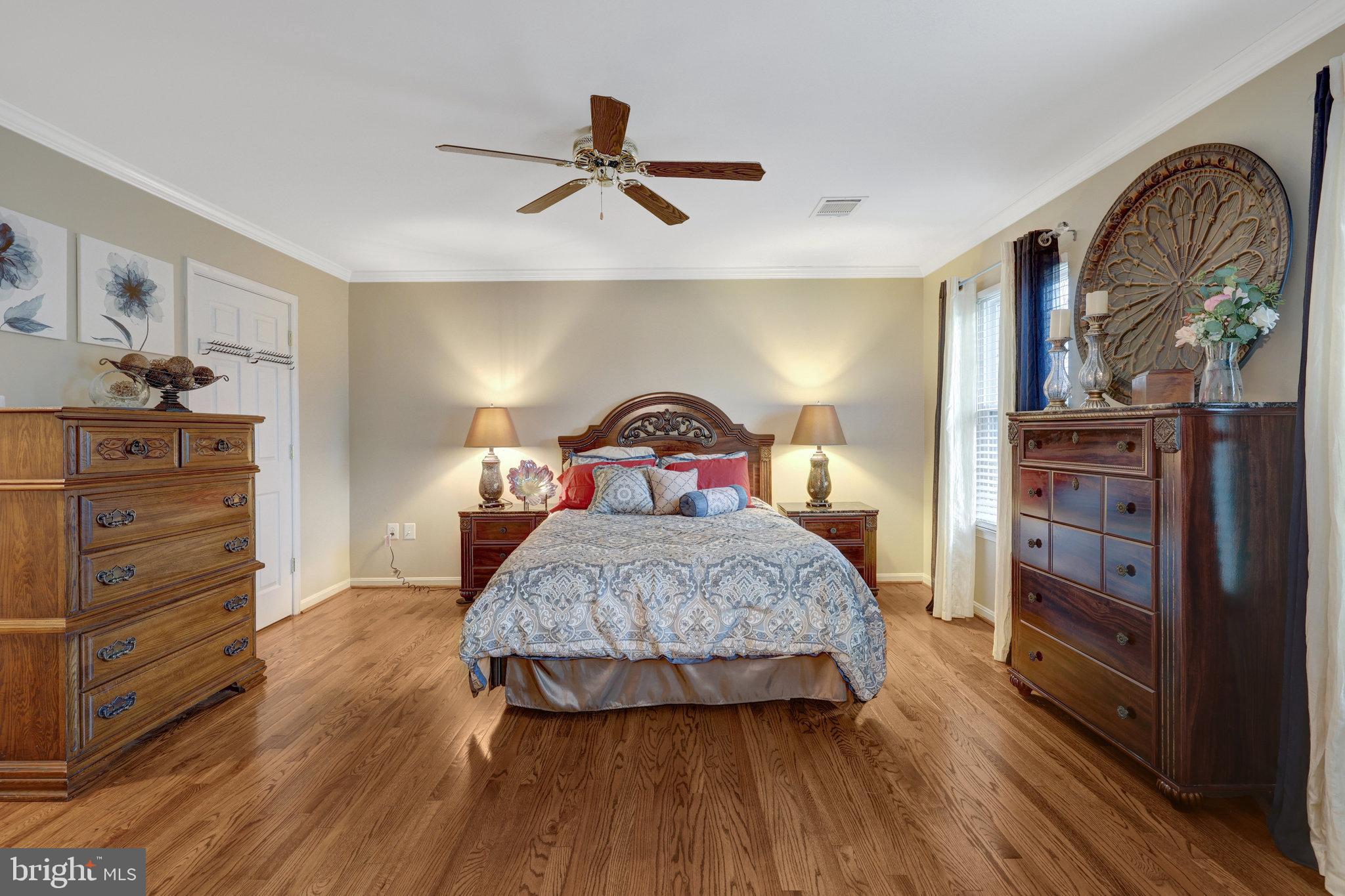 ASHBURN FARM - Residential