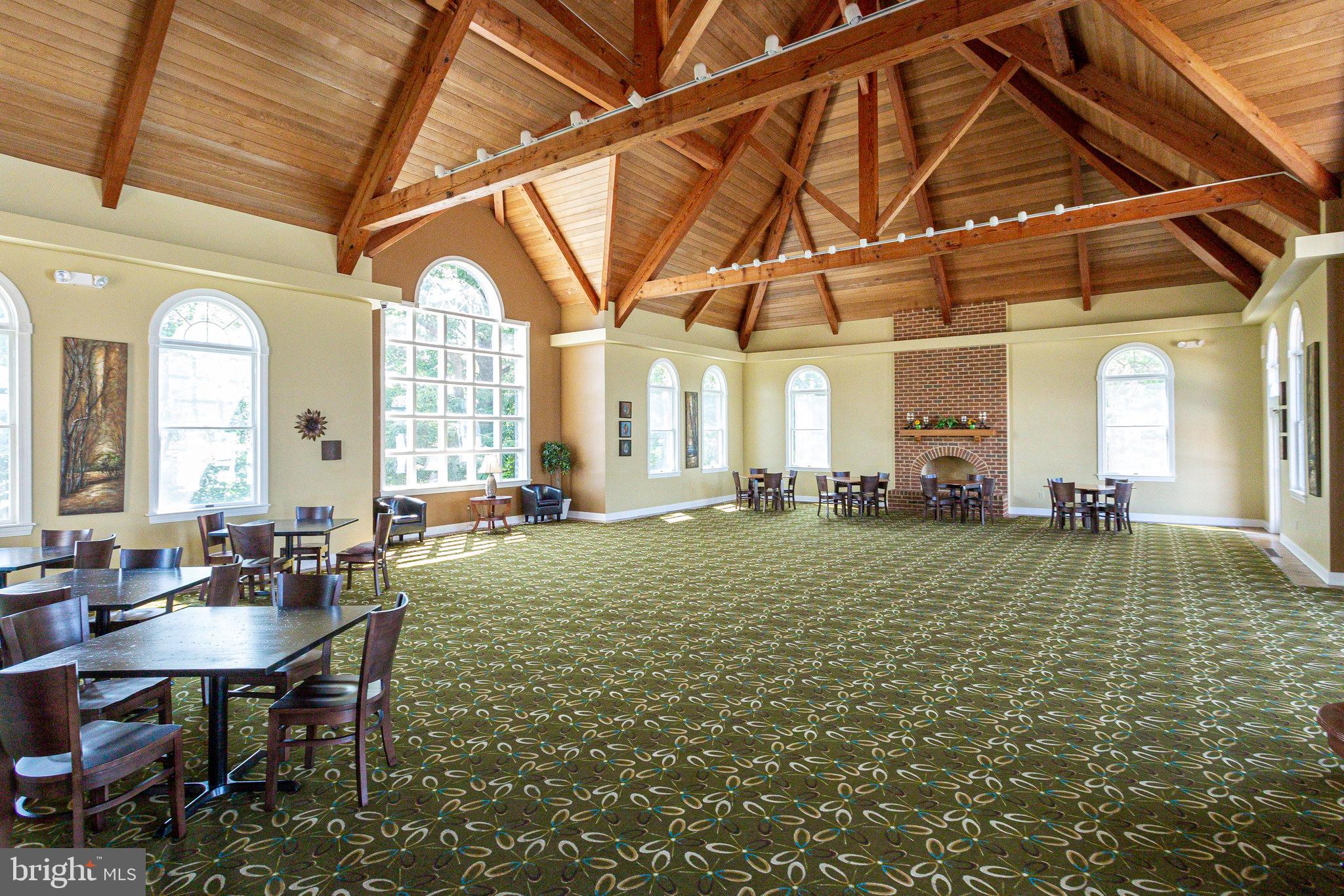 ASHBURN FARM - Residential