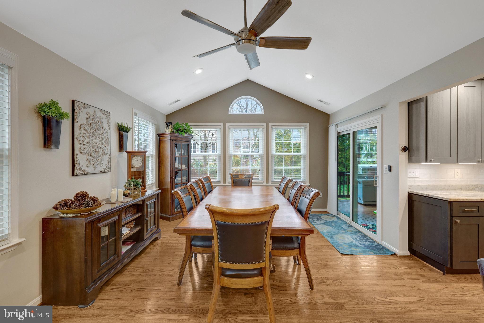 ASHBURN FARM - Residential