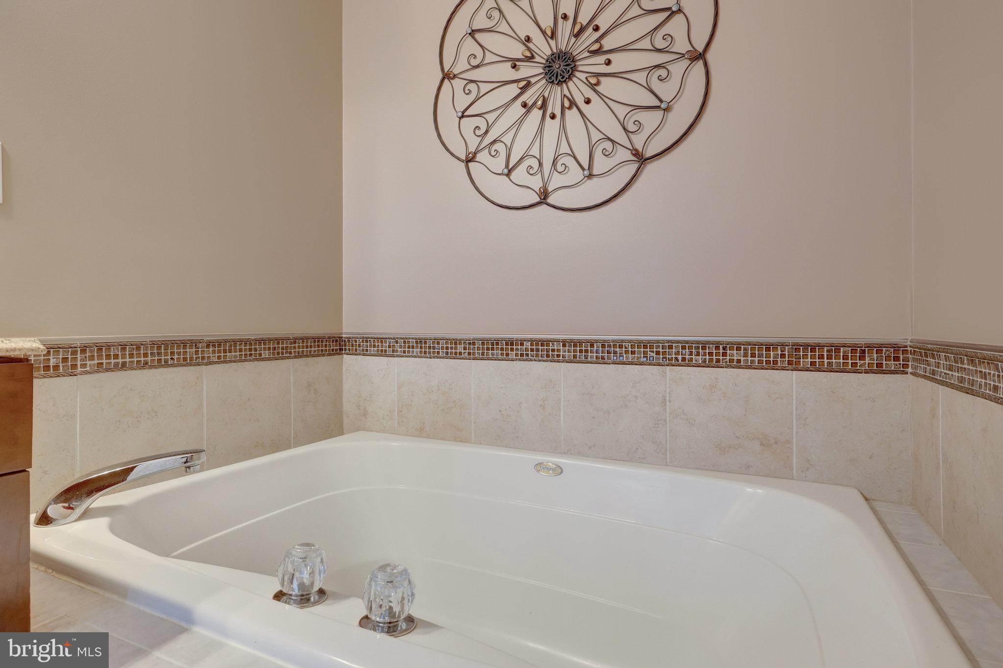 ASHBURN FARM - Residential