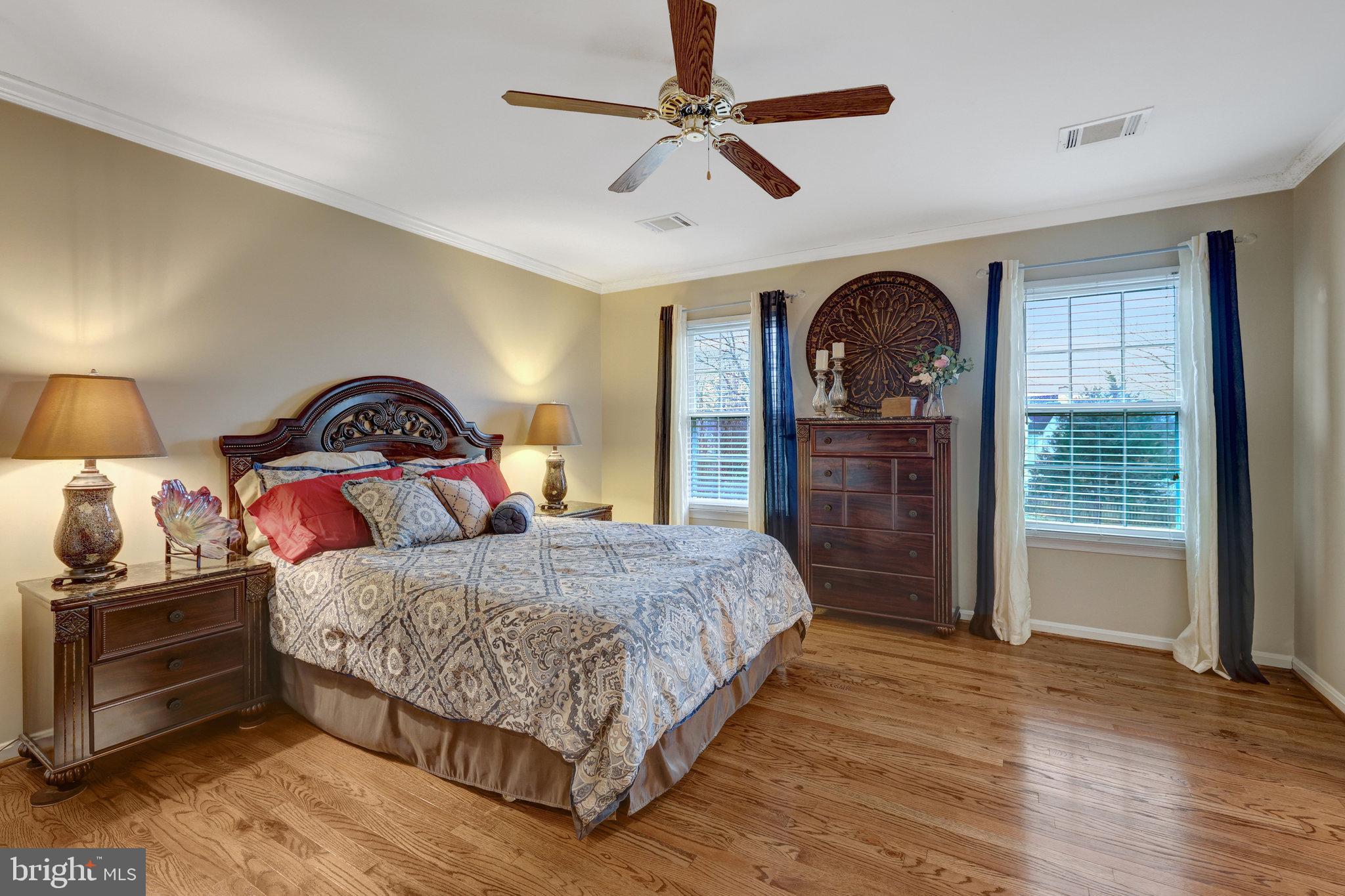 ASHBURN FARM - Residential