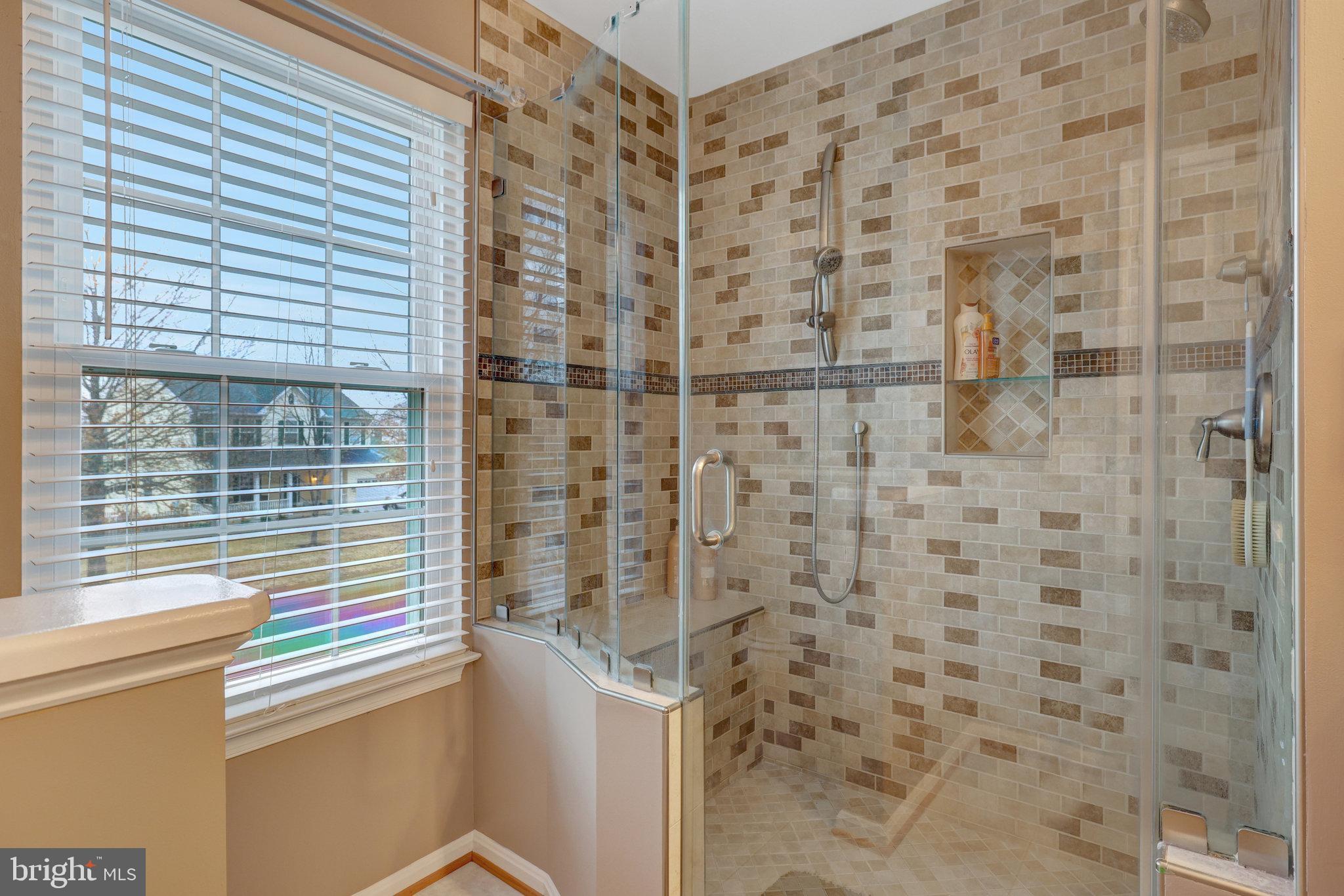 ASHBURN FARM - Residential