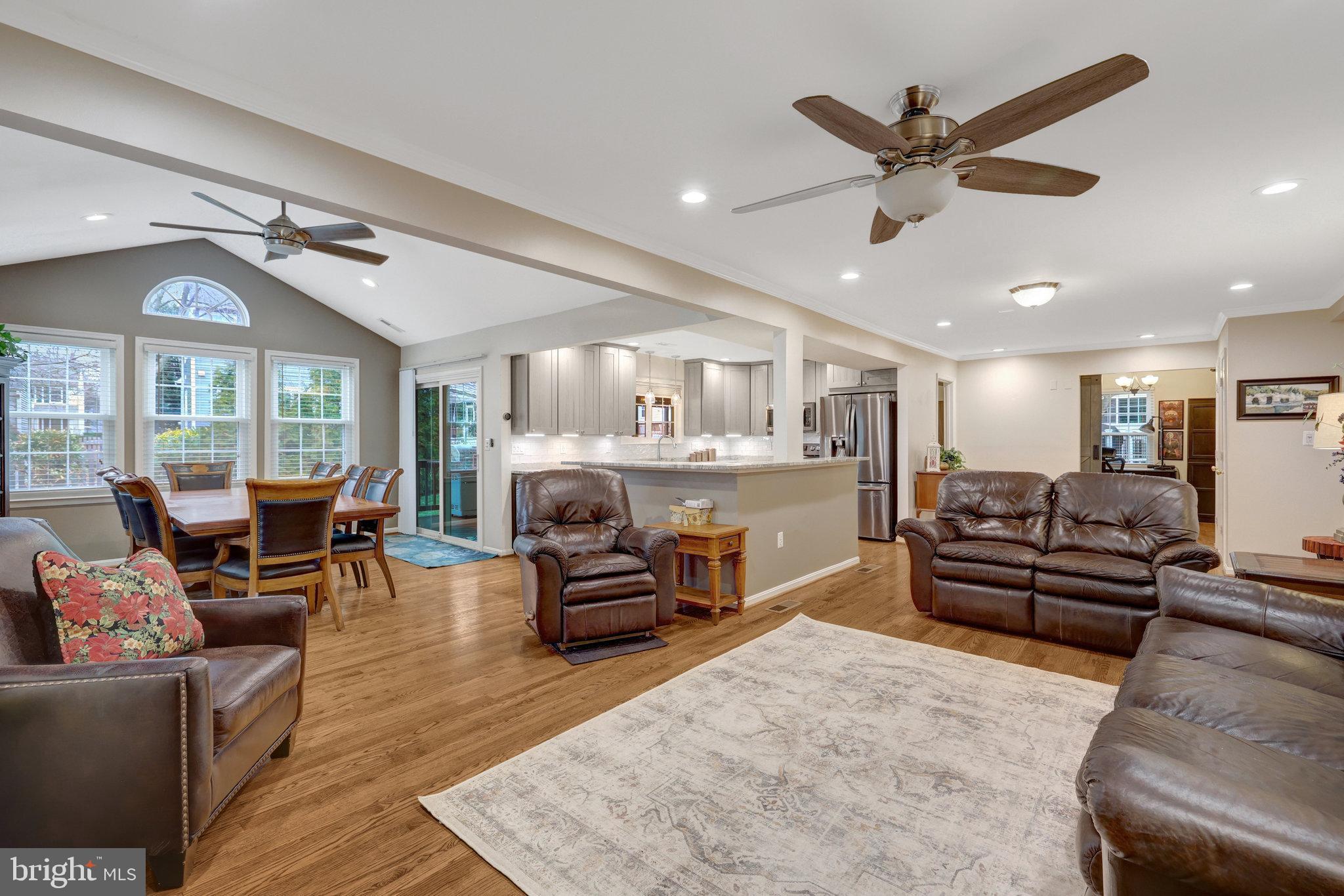 ASHBURN FARM - Residential