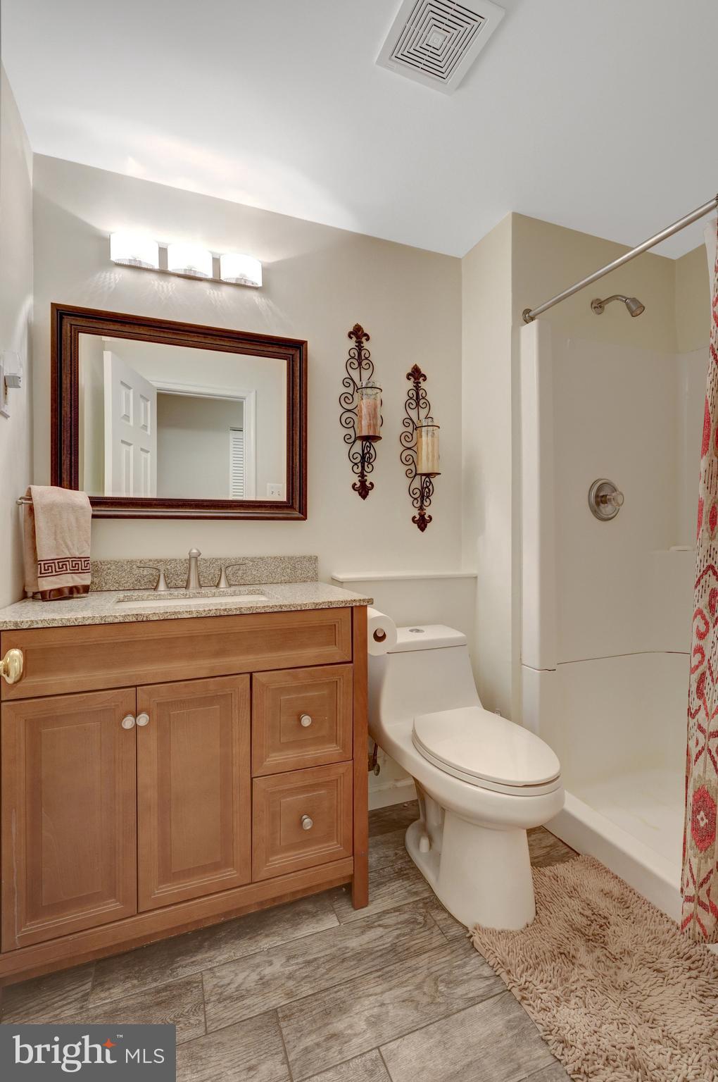 ASHBURN FARM - Residential