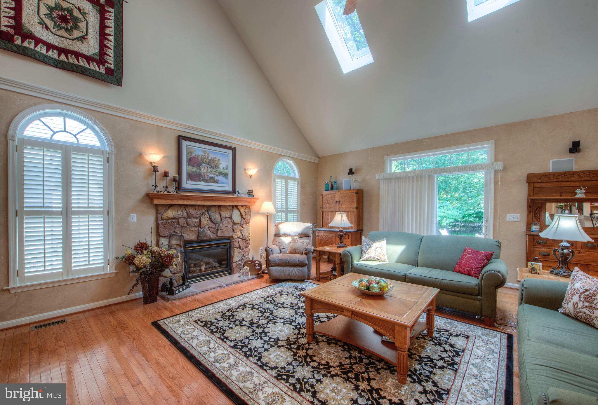 KELLYS LANDING - Residential