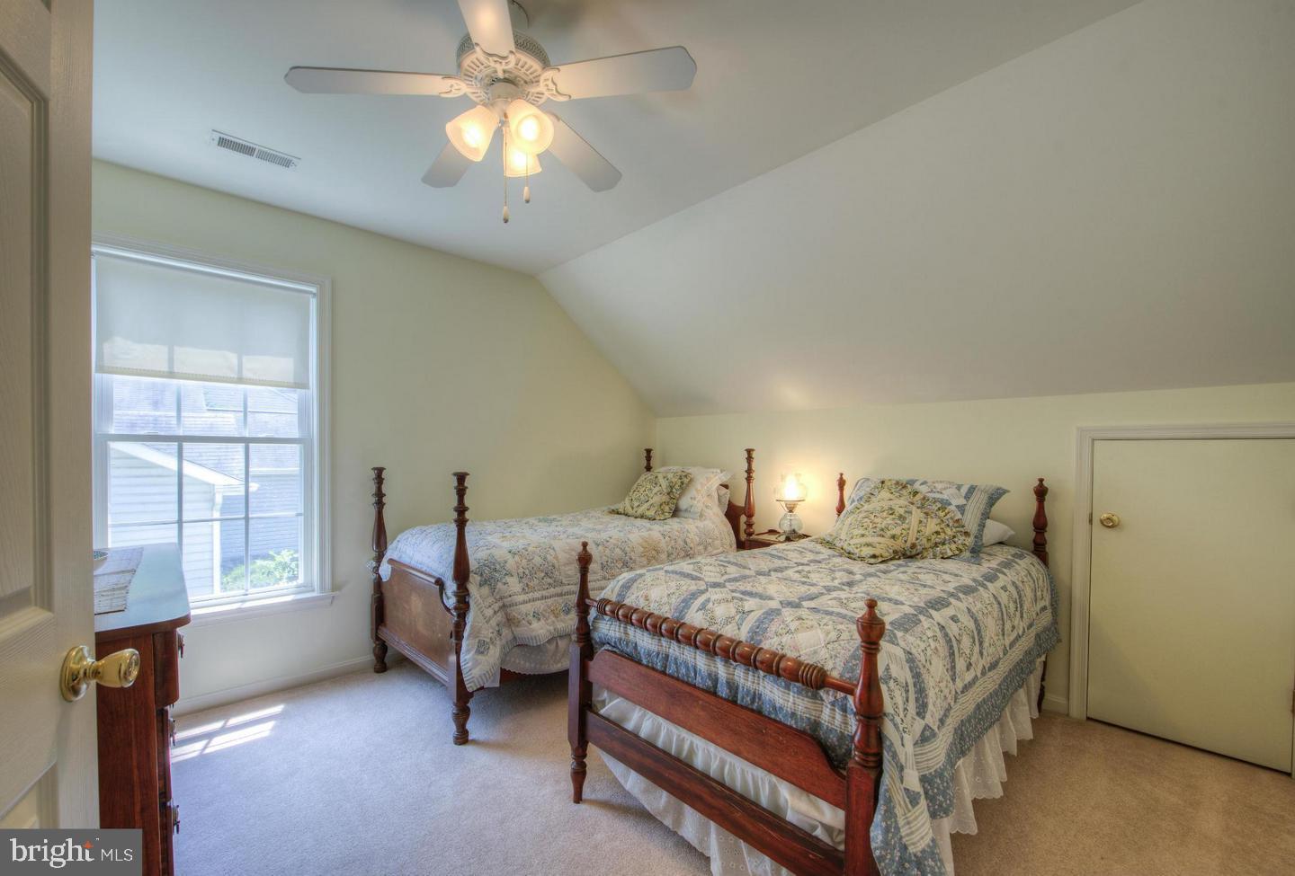 KELLYS LANDING - Residential