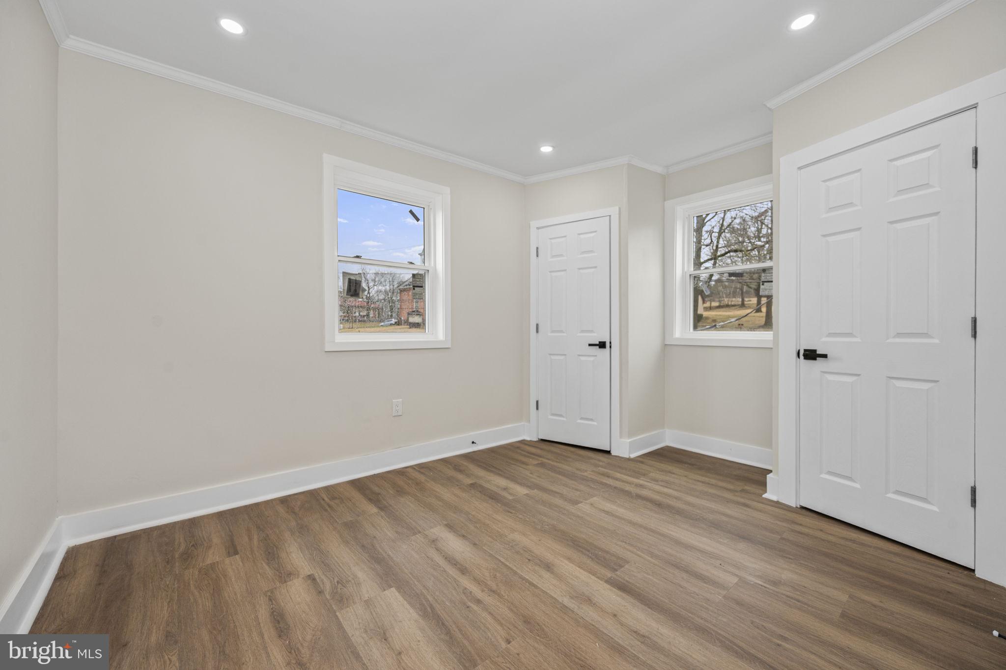 SHILLINGTON - Residential