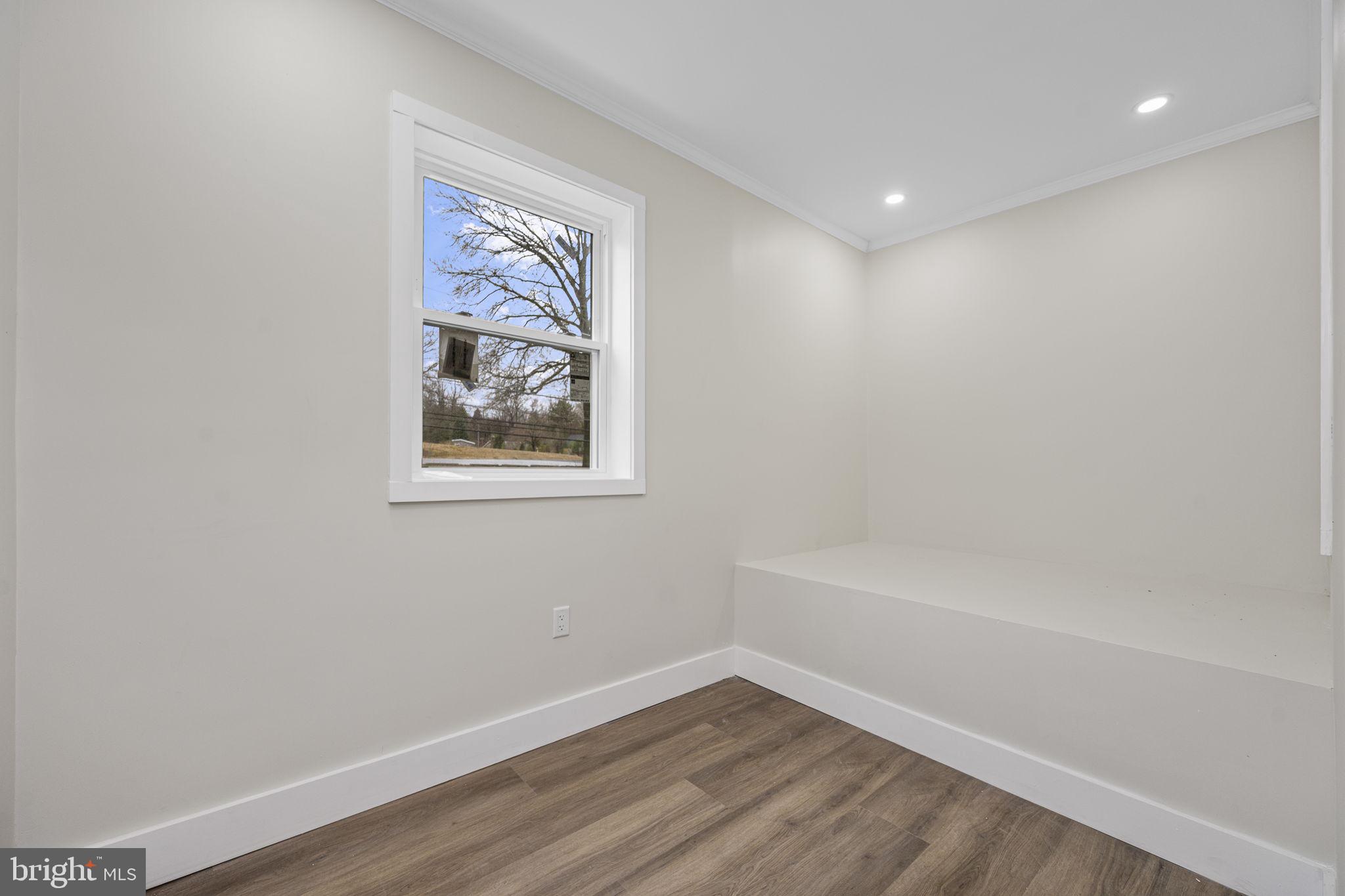 SHILLINGTON - Residential