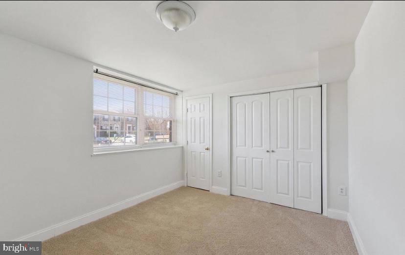 BROADFIELD AT WILTON FARM - Residential Lease