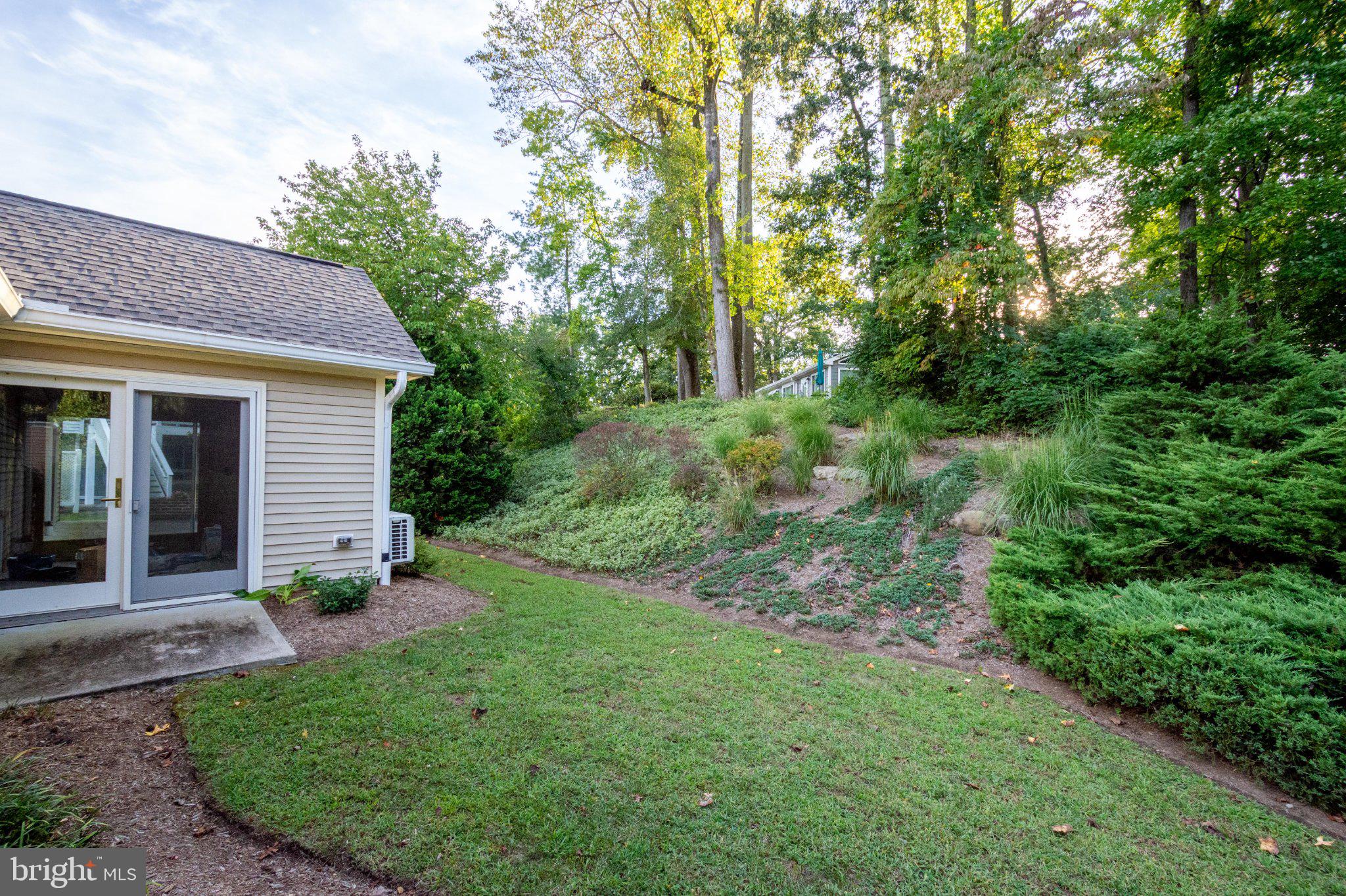854 WOODMONT ROAD