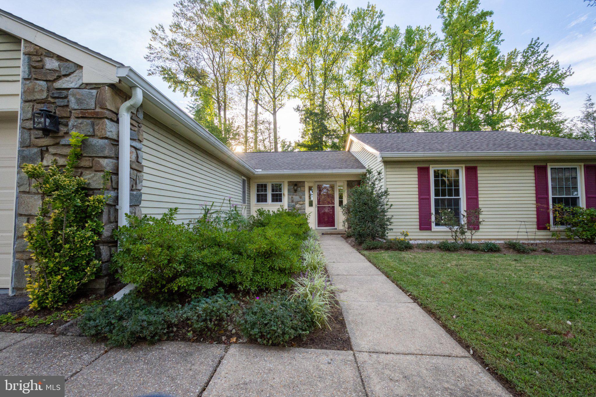 854 WOODMONT ROAD