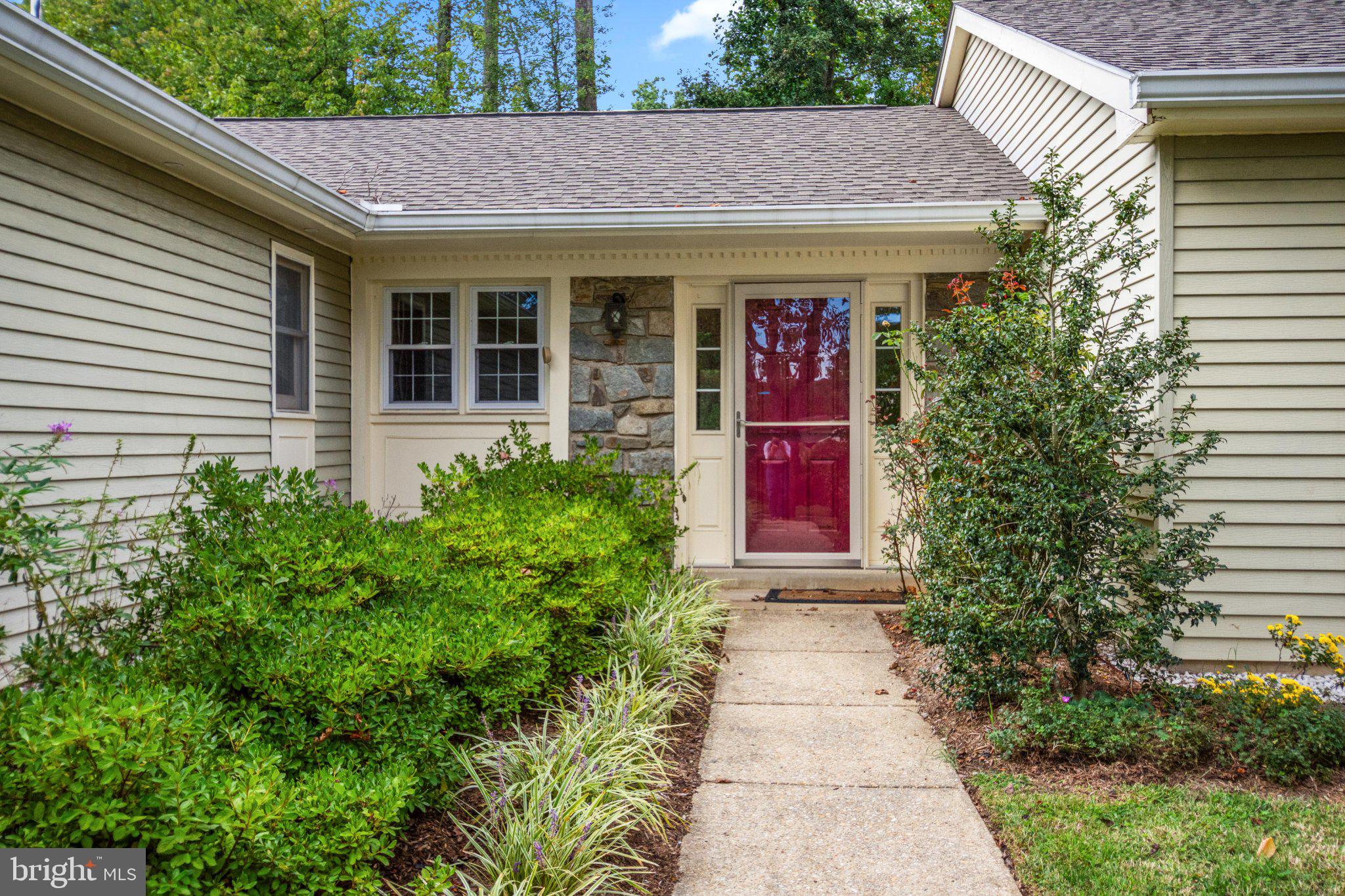 854 WOODMONT ROAD