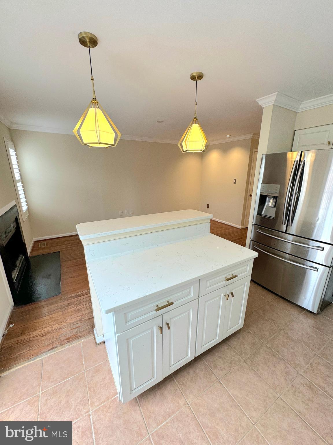 CALVERTON - Residential Lease