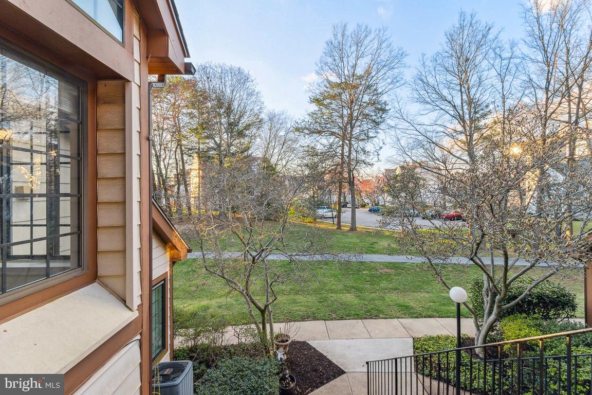 THE TIERS OF LAUREL LAKE - Residential