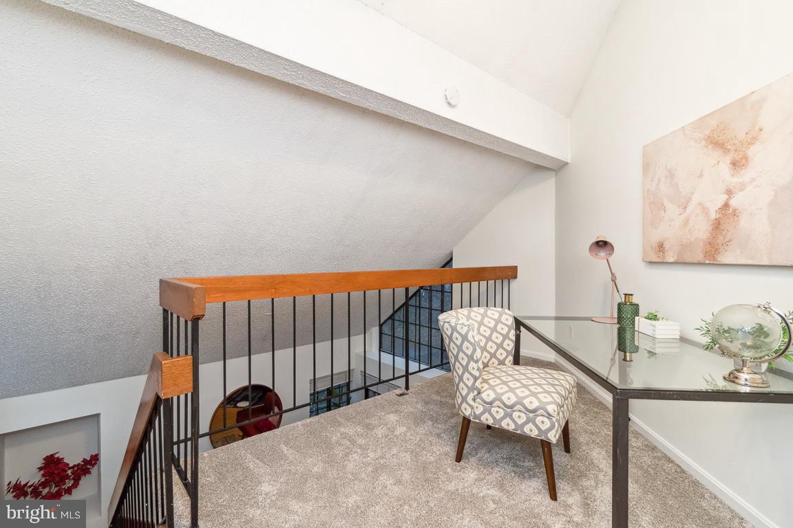 THE TIERS OF LAUREL LAKE - Residential