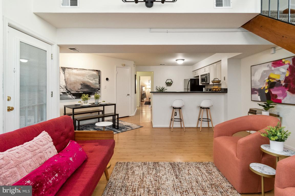 THE TIERS OF LAUREL LAKE - Residential