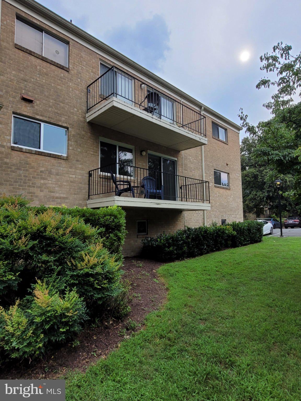 10630 MONTROSE AVENUE 104