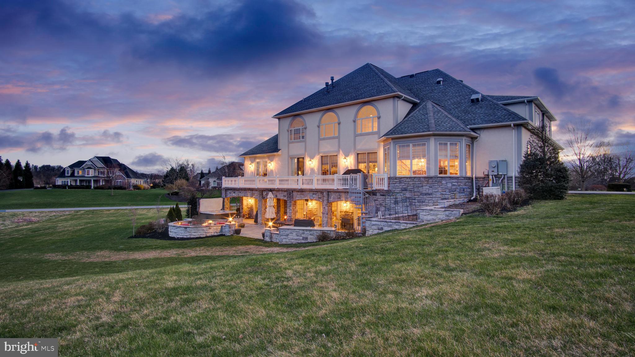 CLARENDON - Residential