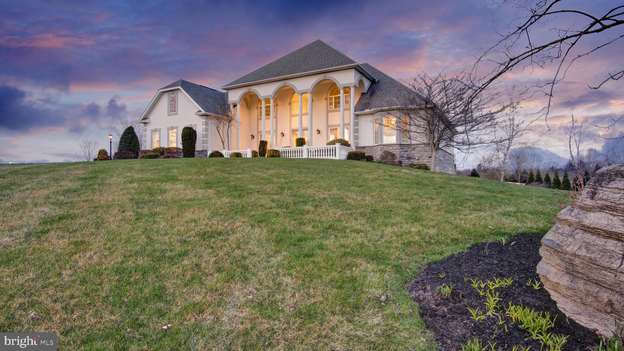 CLARENDON - Residential