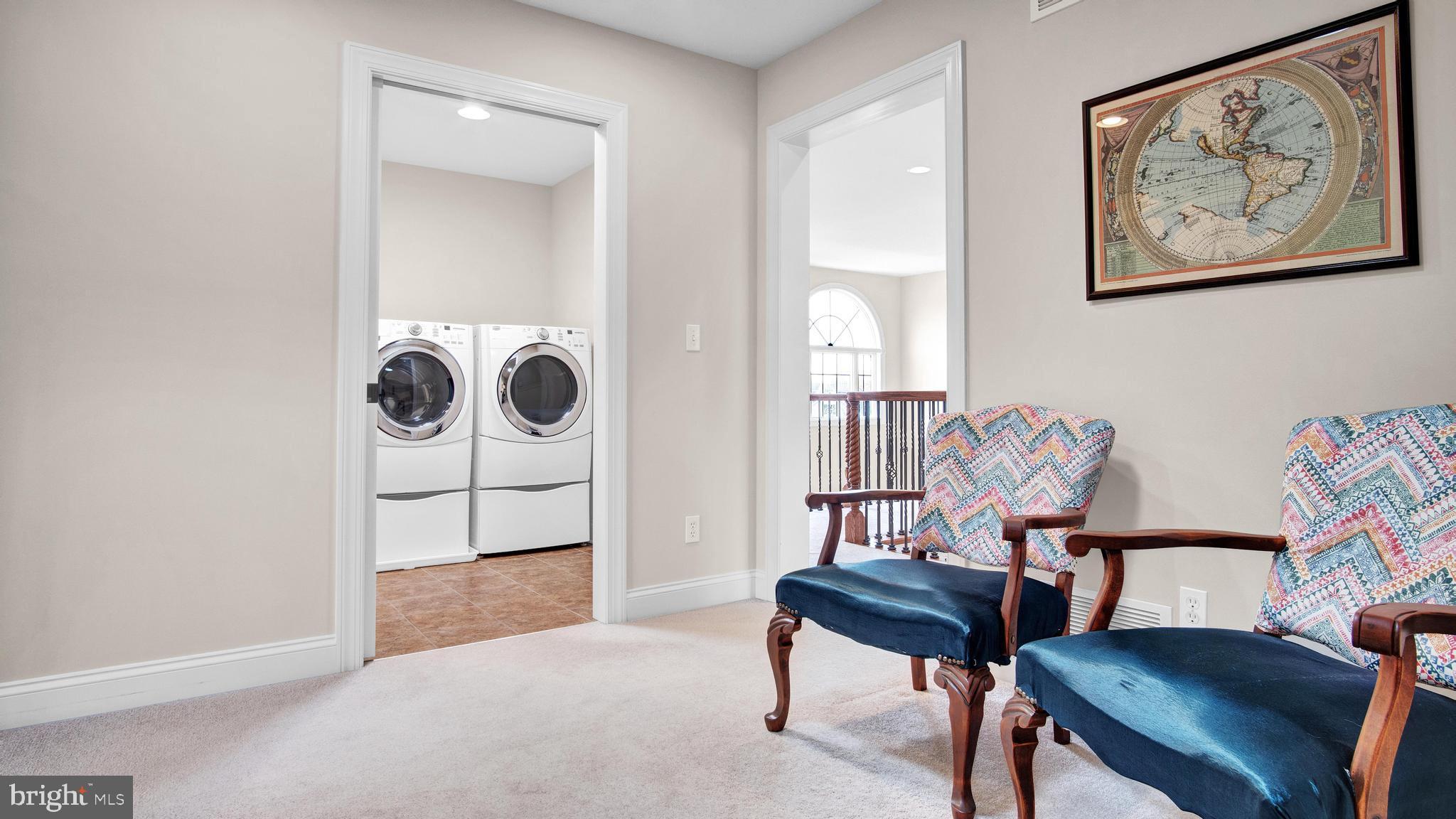 CLARENDON - Residential