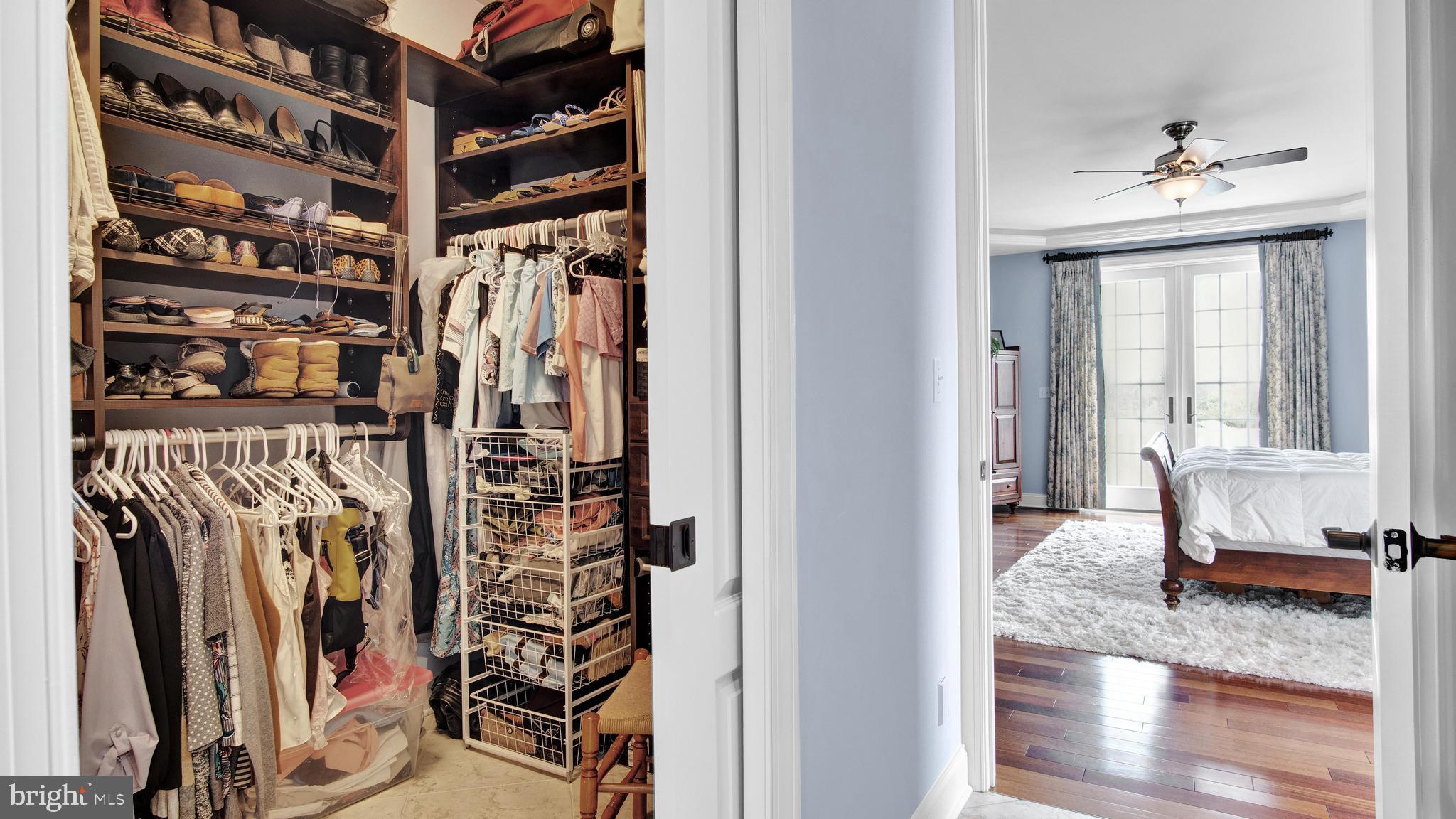 CLARENDON - Residential