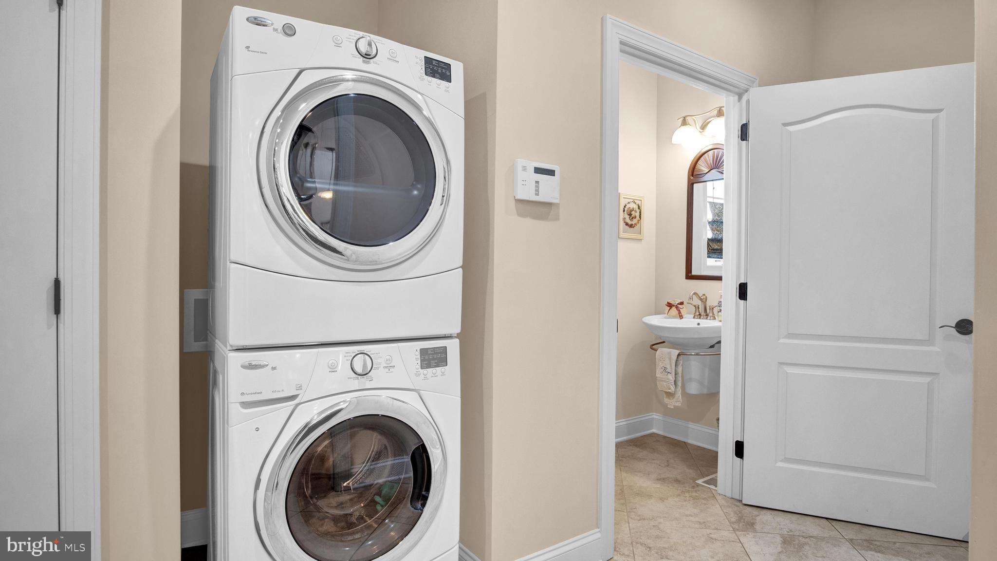 CLARENDON - Residential