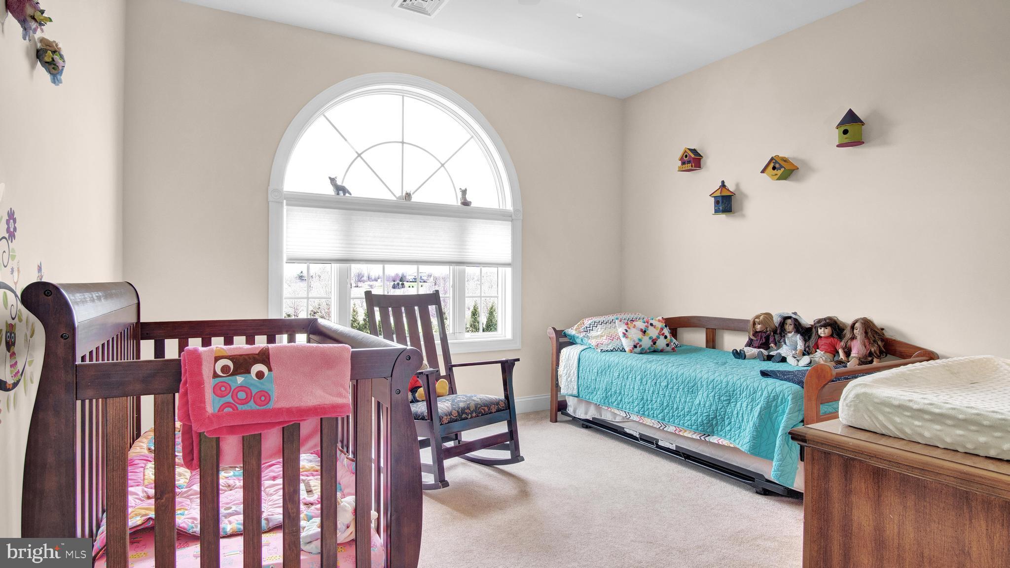 CLARENDON - Residential