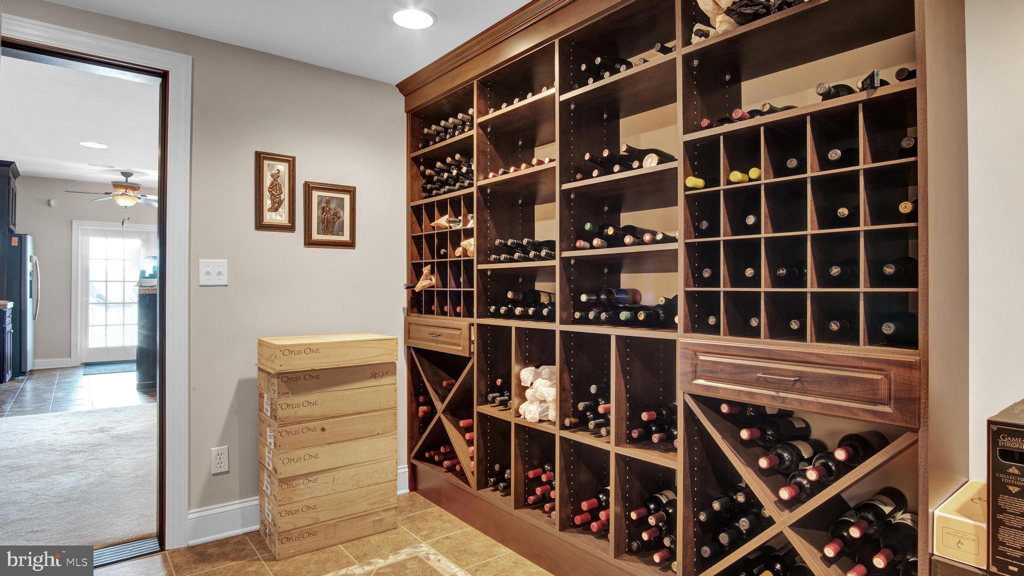 CLARENDON - Residential