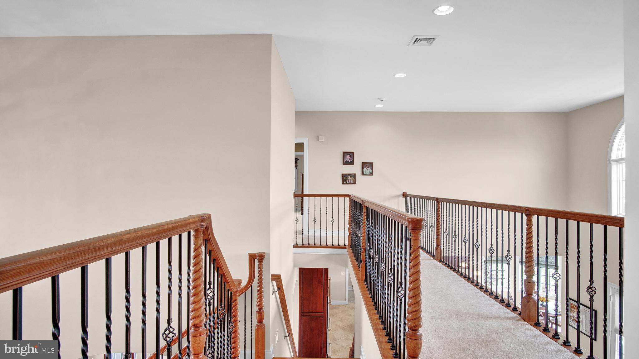 CLARENDON - Residential