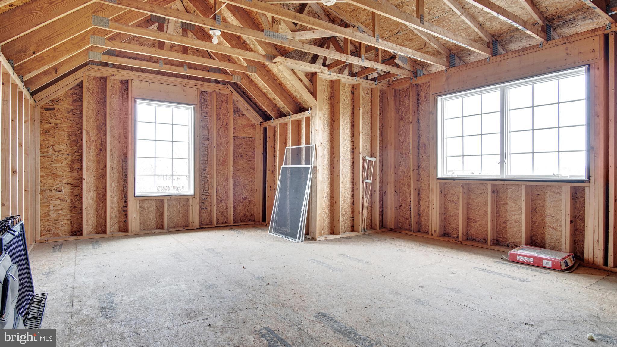 CLARENDON - Residential