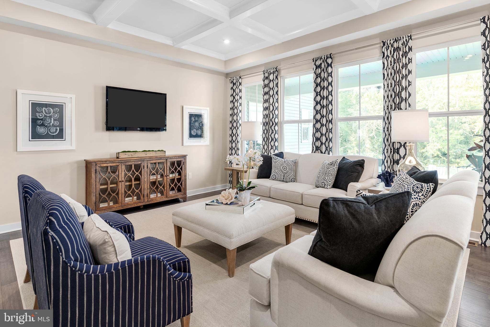 STRAY WINDS FARM - Residential