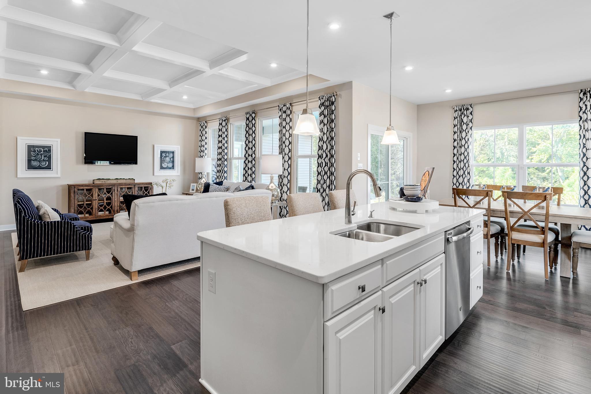 STRAY WINDS FARM - Residential