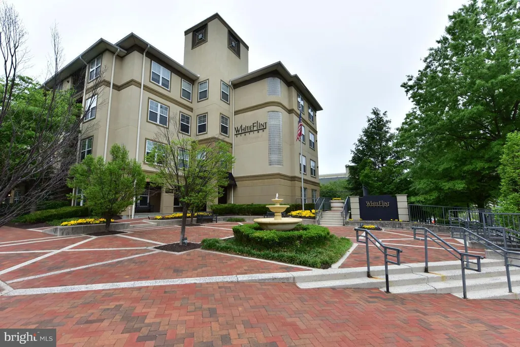 11750 Old Georgetown Road Unit 2401, Rockville, MD 20852