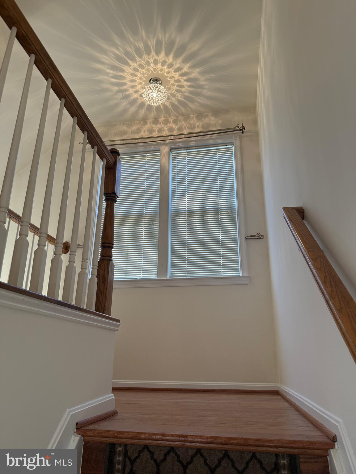 MCNAIR FARMS LANDBAY - Residential Lease