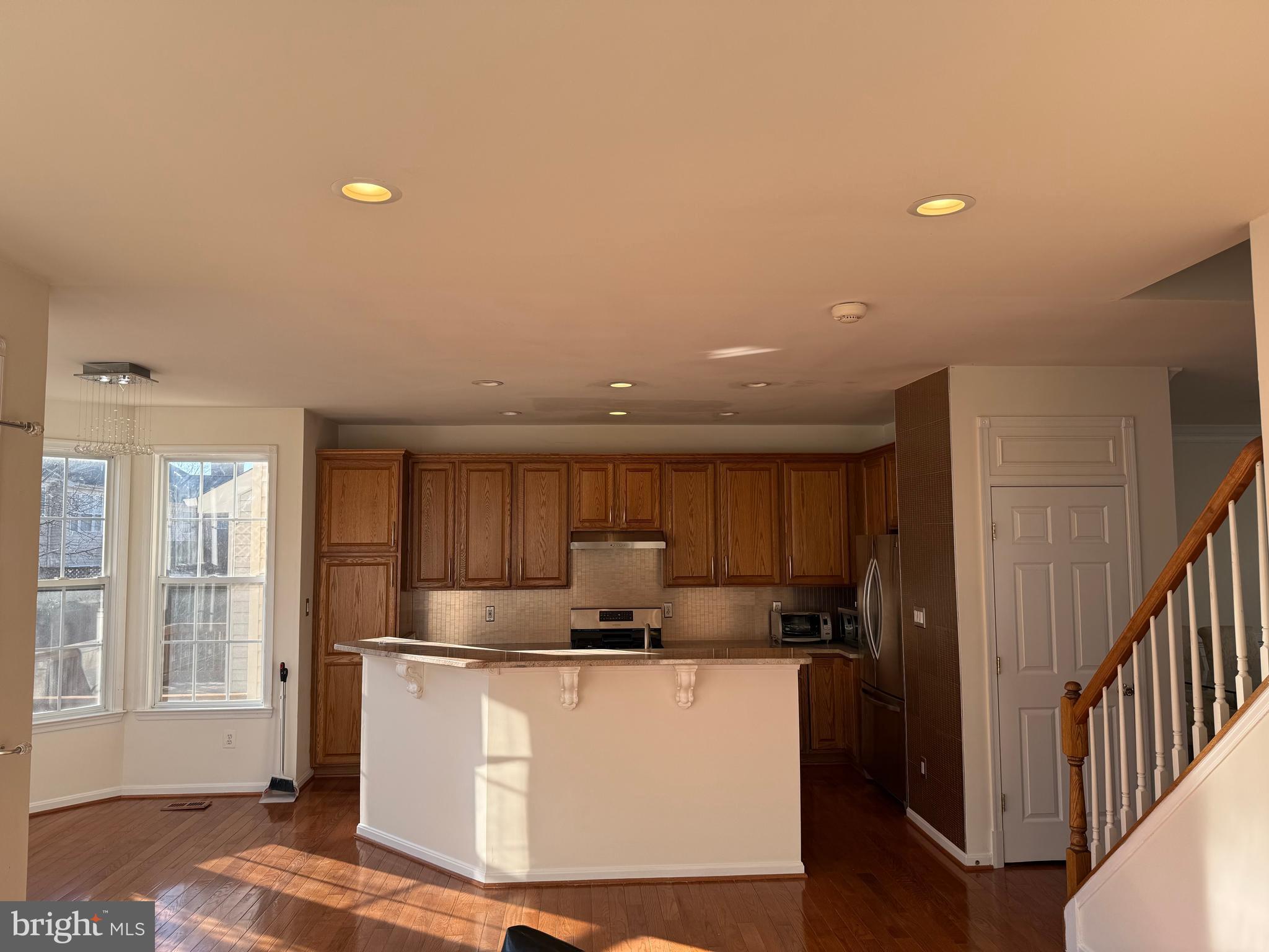 MCNAIR FARMS LANDBAY - Residential Lease