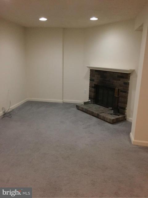 CHESTERFIELD - Residential Lease