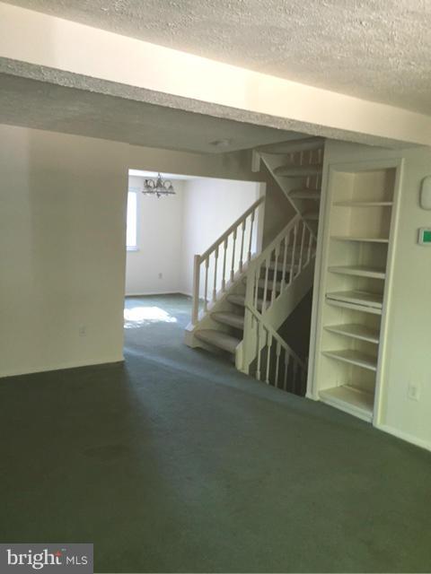 CHESTERFIELD - Residential Lease